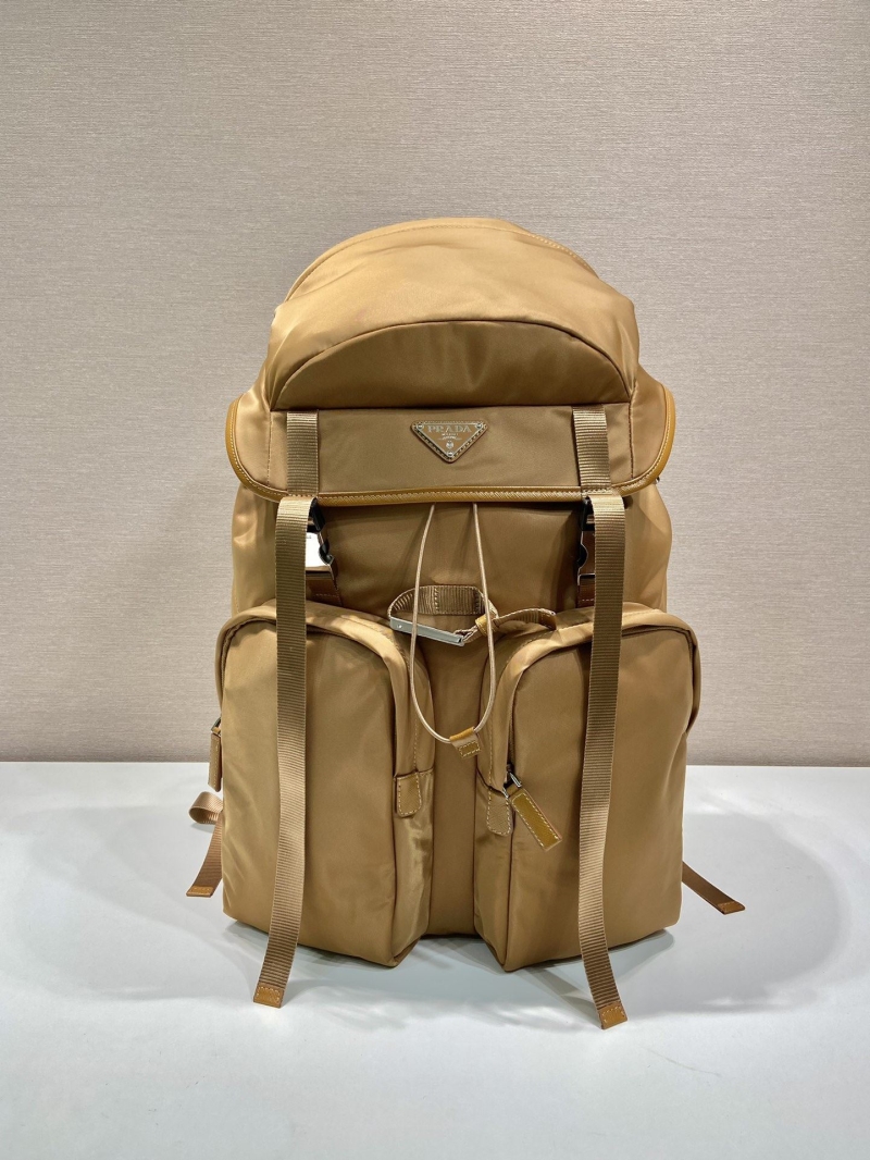 Pra*a backpacks